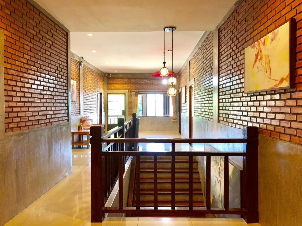 Home Inn Pai Garden Exterior photo